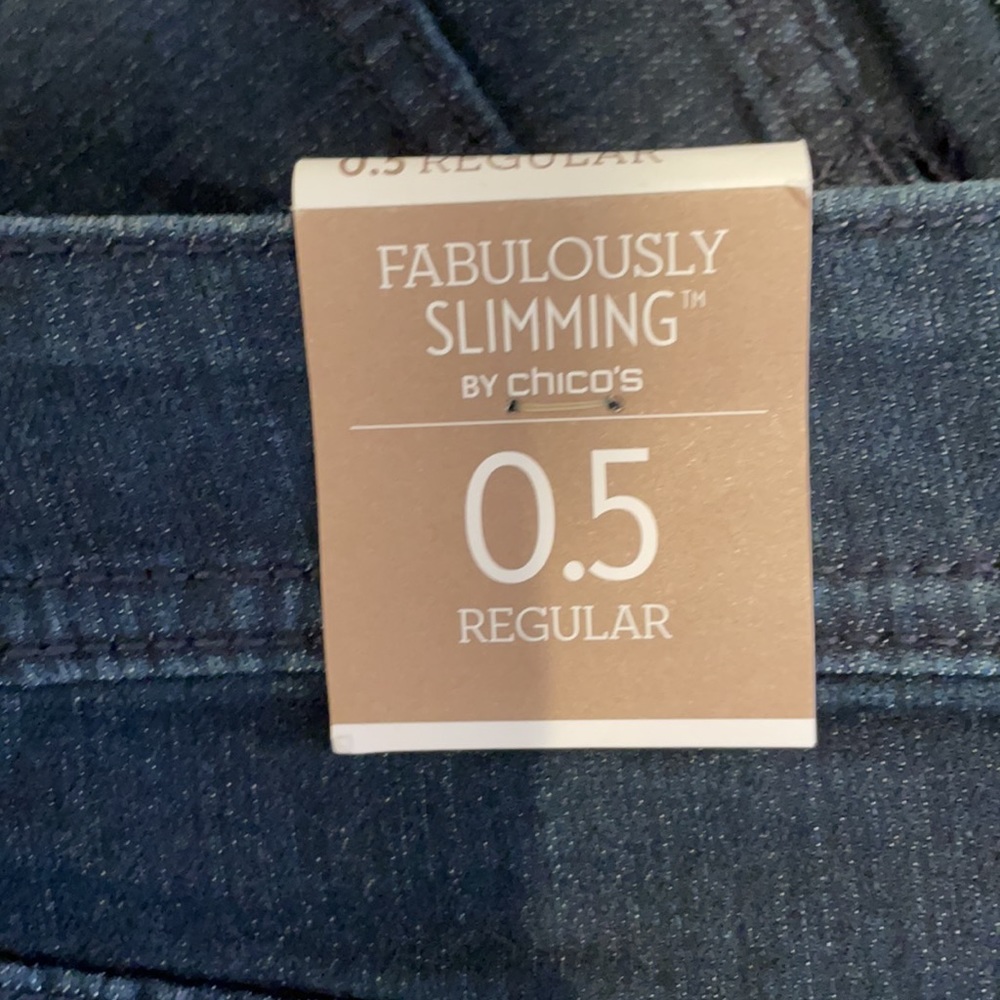NWT Chico’s Jeans - Picture 5 of 8